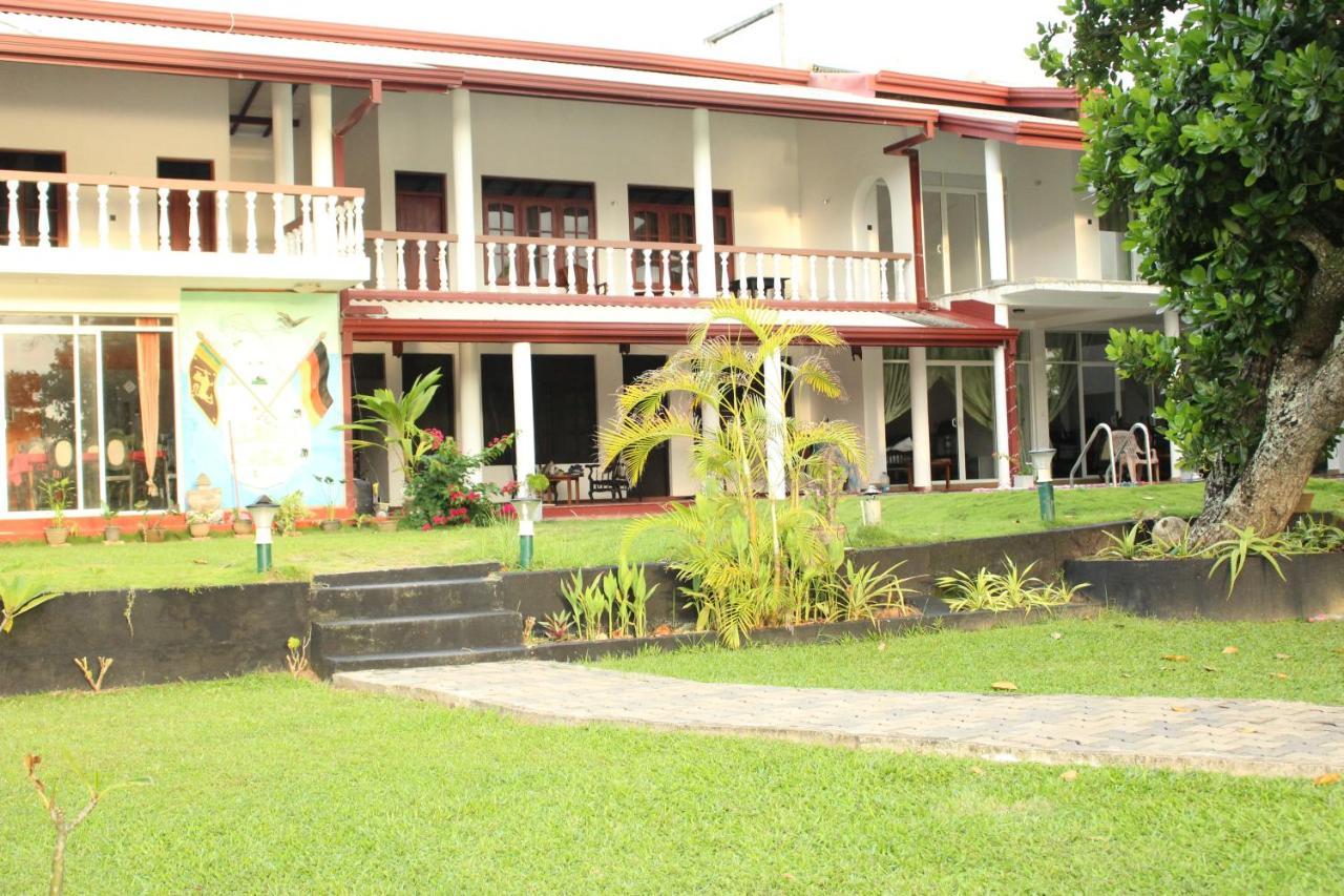 Residence Jasmine Aluthgama Exterior foto
